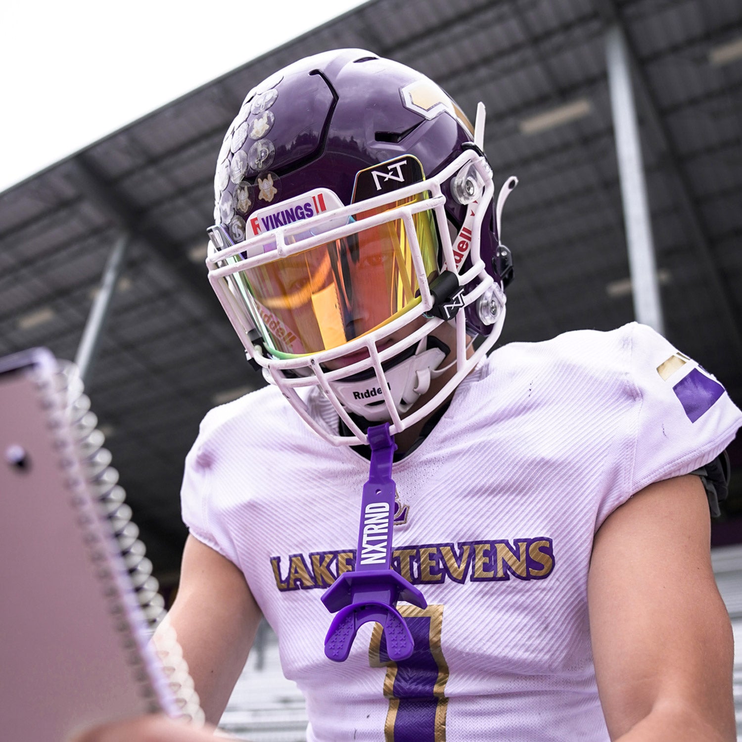 NXTRND VZR1® Football Visor Clear Gold